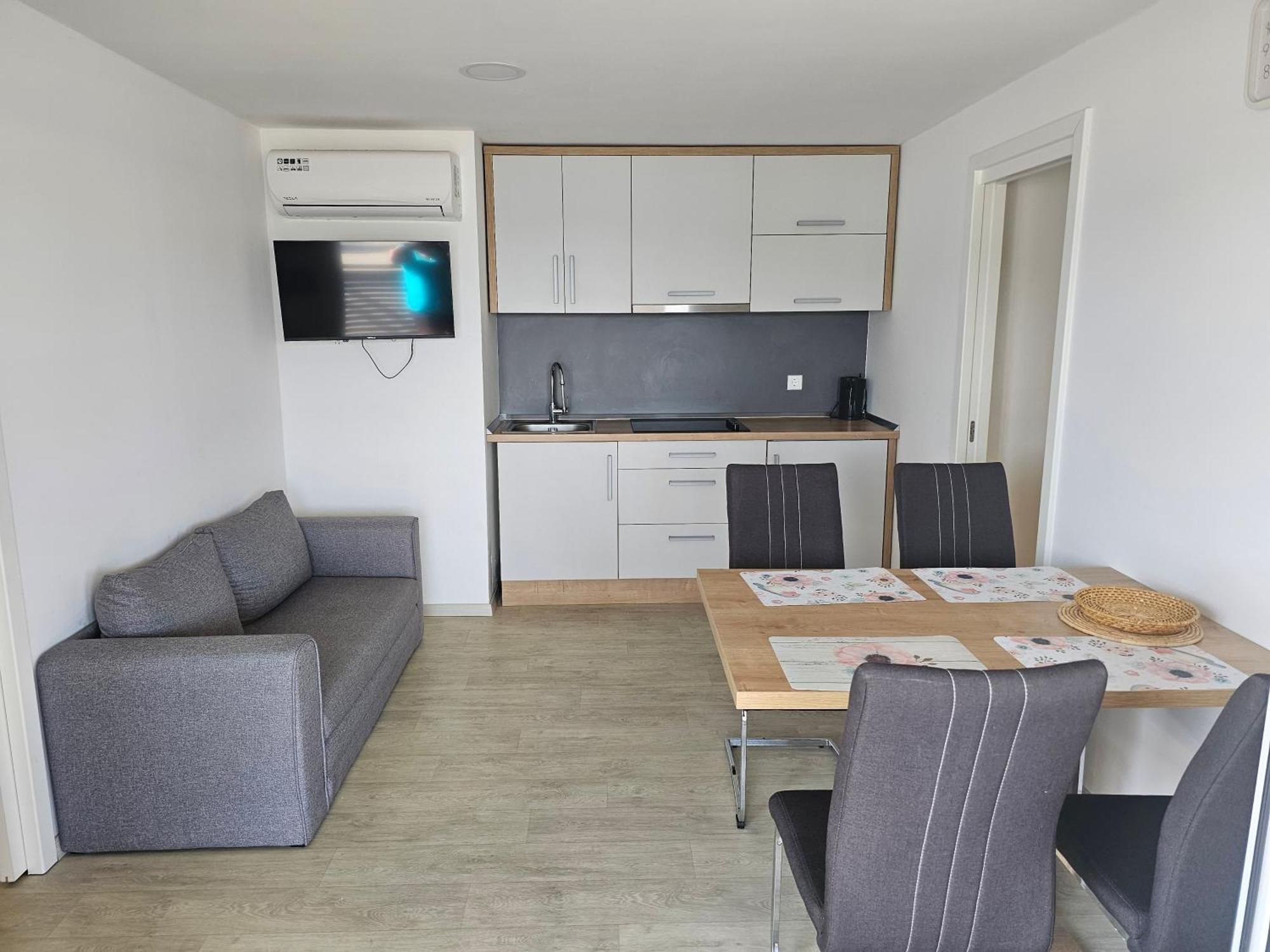 Mobile Home Tina Tisno Extérieur photo